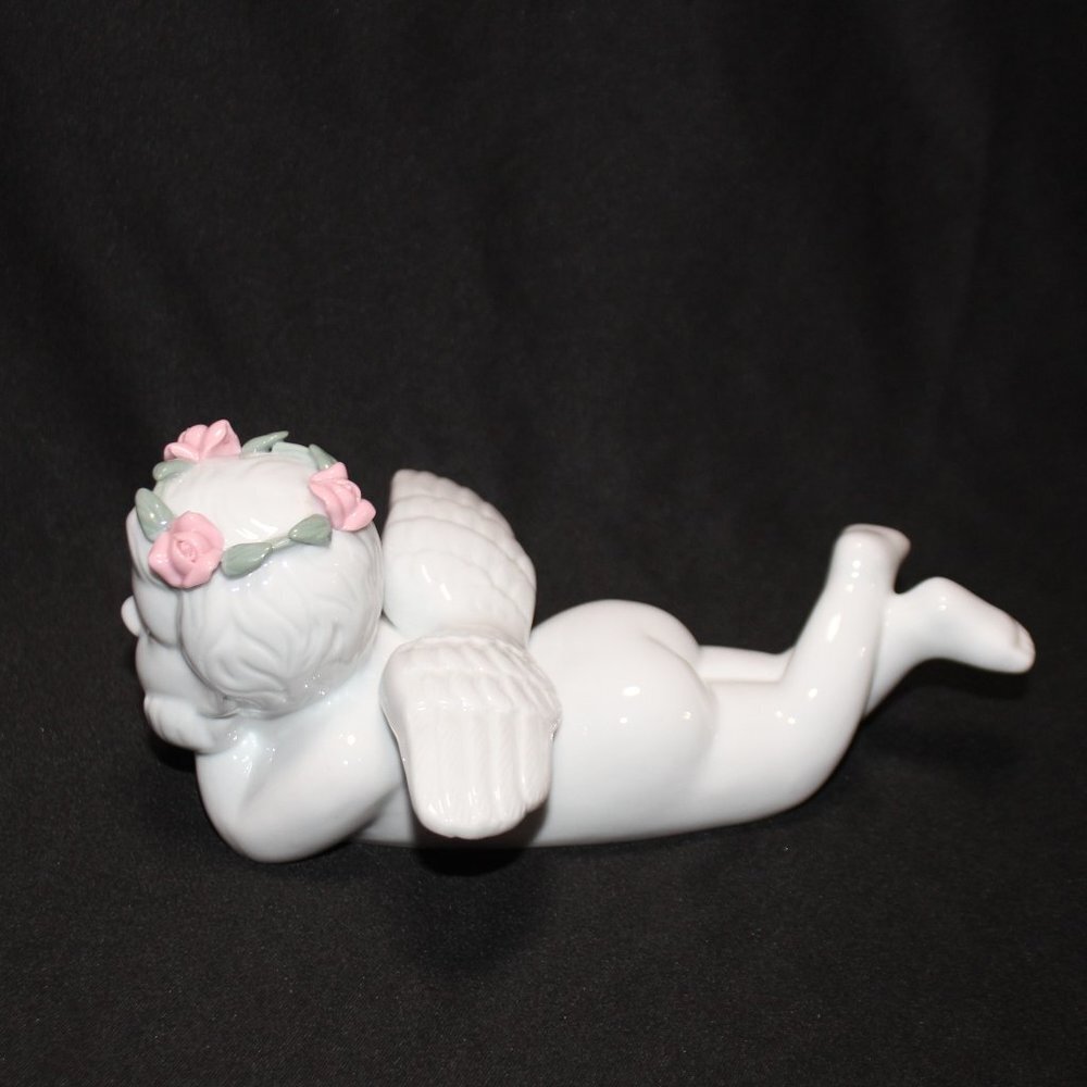 Vintage Cherub Angel Decorative Figurine - Picture 2 of 16